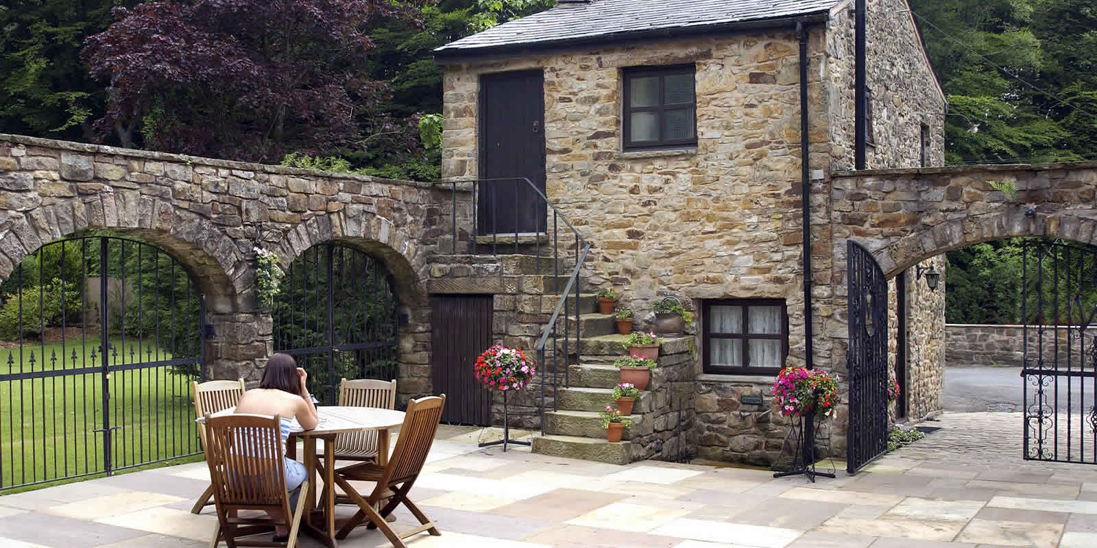 Pet Friendly holiday Cottages lancashire